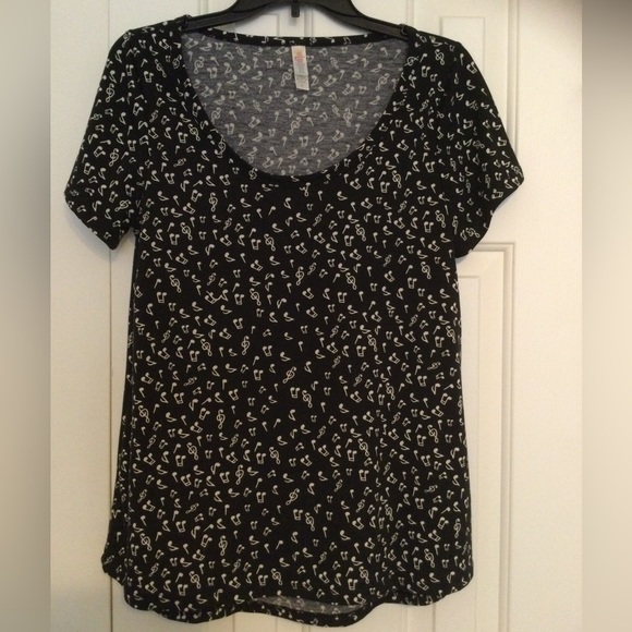 NWOT Lularoe Small B&W Classic T - Musical Notes - Picture 1 of 3